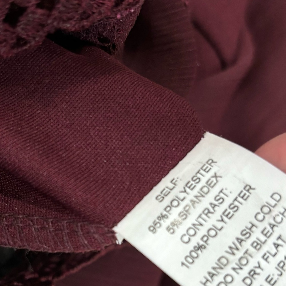 NWT EMPRADA Nerine crochet lace mesh jumpsuit in burgundy red - M - Picture 6 of 7